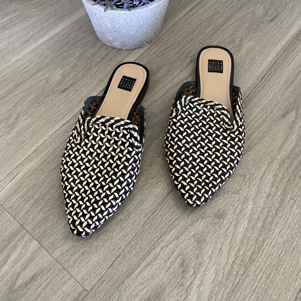 White House Black Market Mules